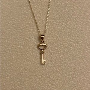 Heart key pendant 14kt solid gold